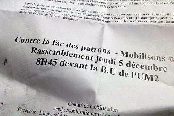 Un des tracts jonchant le sol après la manifestation des étudiants de Montpellier 3 