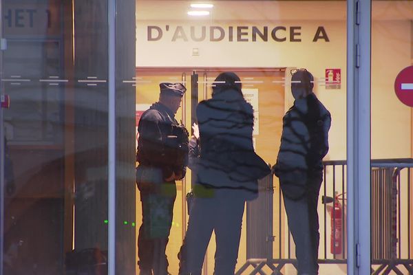 Un procès sous haute sécurité aux assises du Doubs.