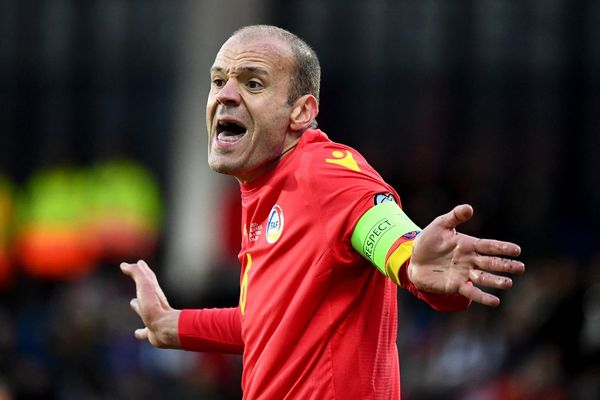 Ildefons Lima Solà, le défenseur andorran de 43 ans, entre dans l'histoire du football en tant que le recordman de la longévité en sélection.