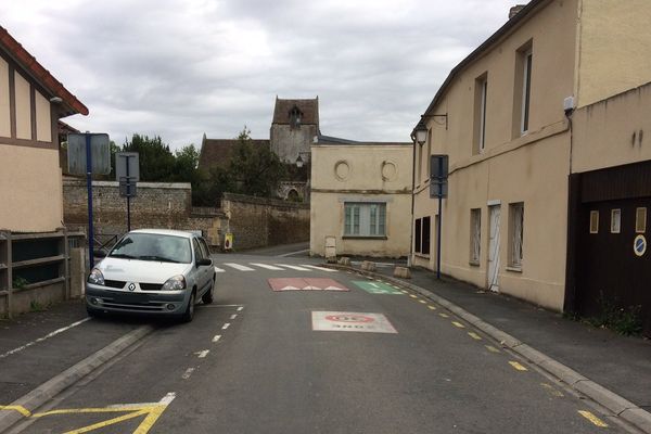 Le drame s'est produit dans un immeuble de Colombelles (14) dans la nuit de vendredi à samedi