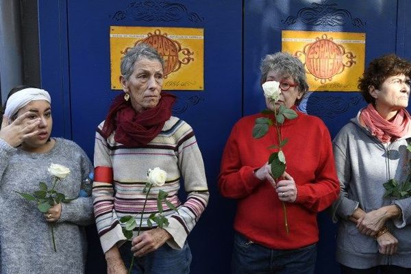 Des riverains du quartier Noailles à Marseille, lors de la marche blanche du samedi 10 novembre