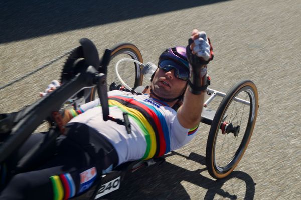 Neuf jours après son titre de champion du monde, Florian Jouanny est devenu champion d'Europe sur route, en handbike H2, à Rotterdam