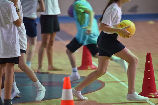 Les spécialistes de santé préconisent 1h d'activité physique pour les jeunes