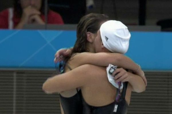 Les nageuses françaises à l'issue de la finale du 400m nage libre