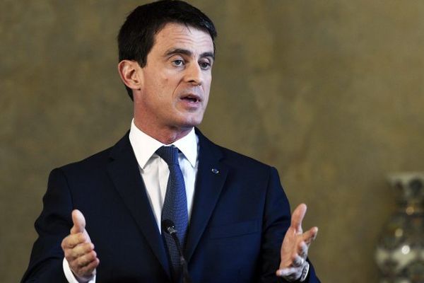  Manuel Valls.