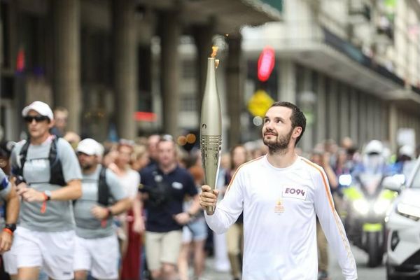 Mike, ancien SDF et porteur de flamme au Havre