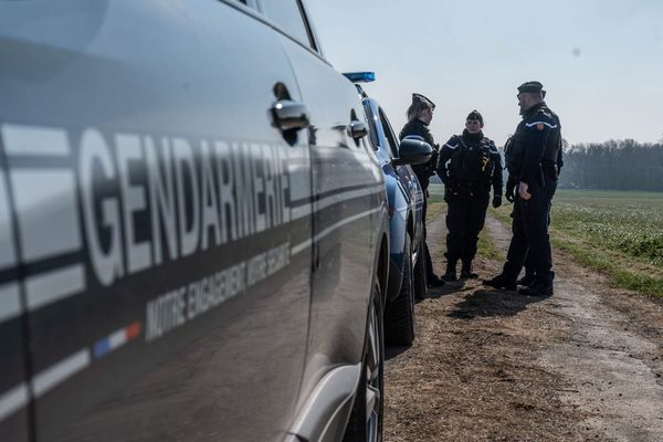 Le cadavre d'homme d'une trentaine d'années, en partie dénudé a été découvert à Espira-de-L'Agly près de Perpignan dans la matinée du 11 novembre. La victime portait des traces de coups.( Illustration)