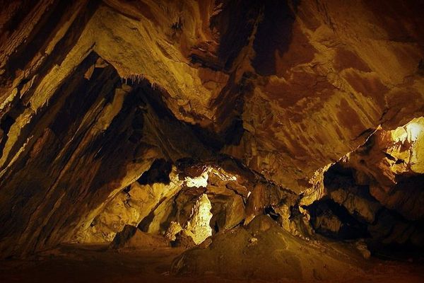 Ariege La Grotte Prehistorique De La Vache Ouverte Au Public