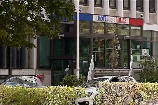 L'hôtel de police de Grenoble (Isère).