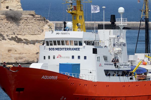 Le navire civil humanitaire Aquarius