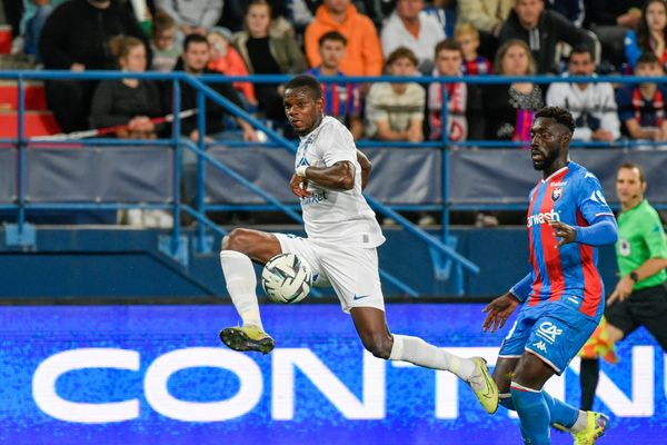 Le Grenoblois Lenny Joseph en action face au Stade Malherbe de Caen, ce mardi 26 septembre.