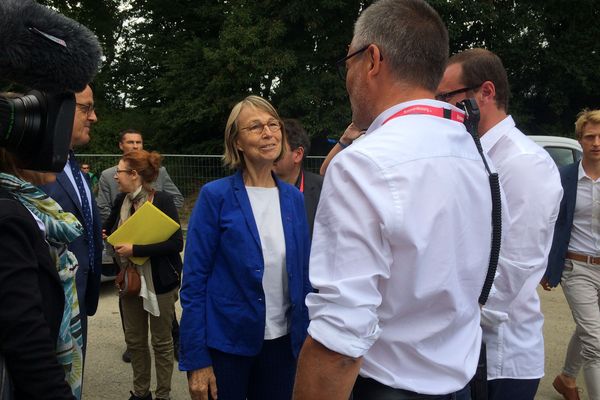 Françoise Nyssen la ministre de la culture aux Vieilles Charrues