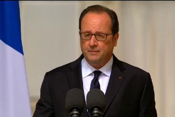 Terrorisme: Hollande annonce une réforme du système d'indemnisation des victimes
