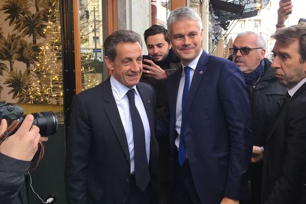 Nicolas Sarkozy est à Lyon pour rencontrer Laurent Wauquiez, à la veille du vote pour désigner le futur président des Républicains