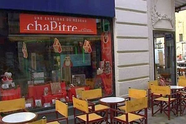 Narbonne (Aude) - la librairie Chapitre - 2 décembre 2013.