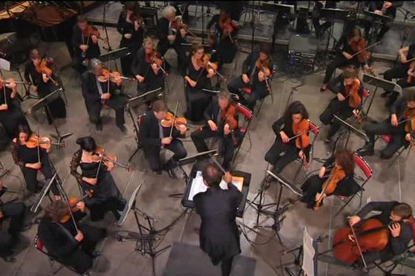 L'Orchestre Victor Hugo Franche-Comté dirigé par Jean-François Verdier