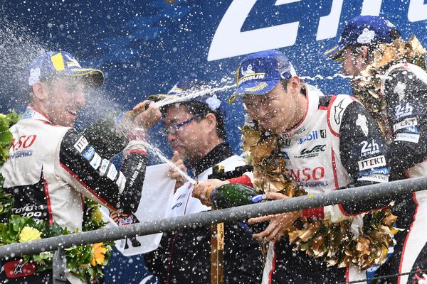 Buemi, Nakajima et Alonso sur le podium des 24 Heures du Mans 2019