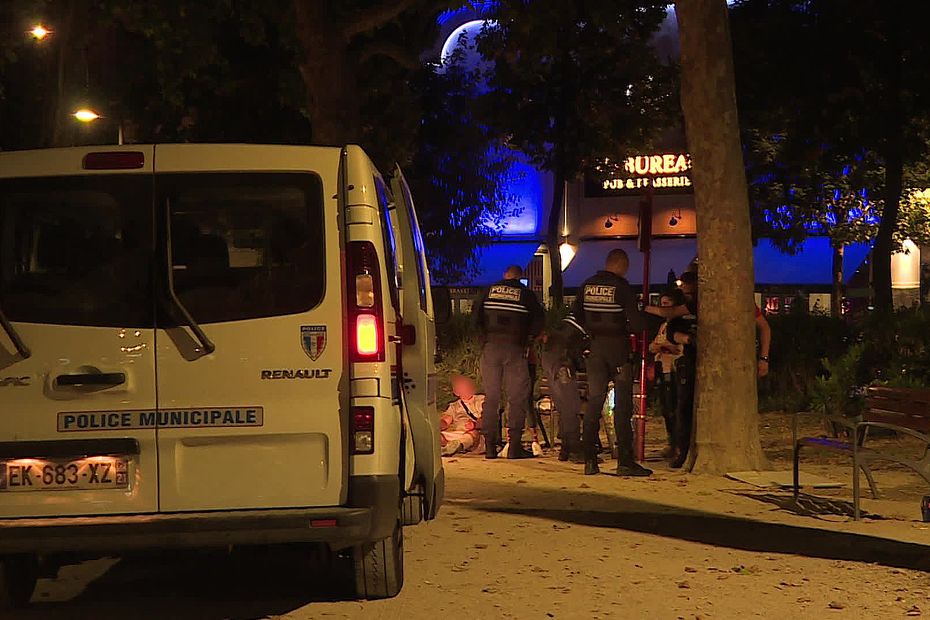 Place de la République in Dijon, repeated tensions