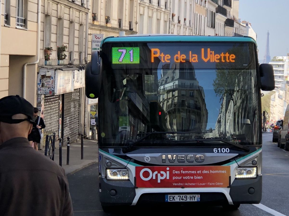 Le réseau de bus fait sa révolution - Ville de Paris