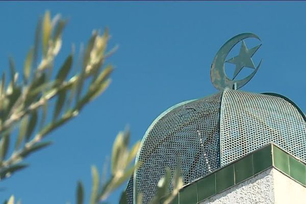 A la grande Mosquée de Perpignan, les communautés religieuses et laïques ont rendu hommage aux victimes de l'attentat de Christchurch