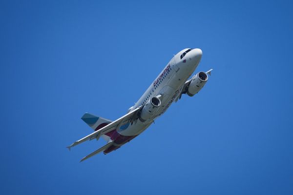 En mai 2024, malgré les tensions géopolitiques et les interdictions en approvisionnement, Airbus a obtenu une dérogation du Canada pour utiliser du titane russe dans la fabrication de ses avions.