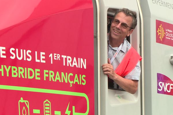 En circulation, ce train hybride permettrait jusqu'à 20% d'économie d'énergie,