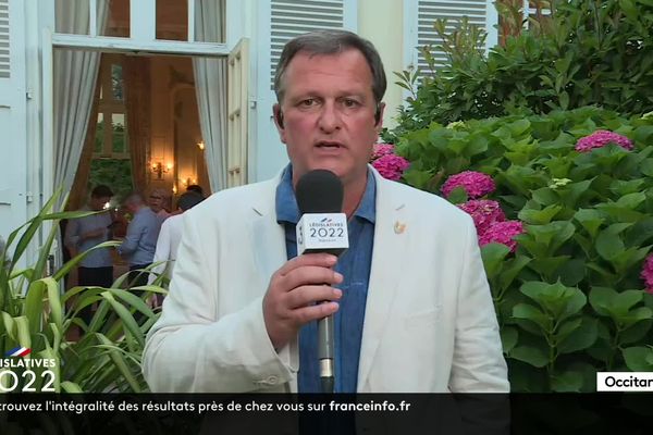 Louis Aliot, maire RN de Perpignan, salue le score historique du Rassemblement national.