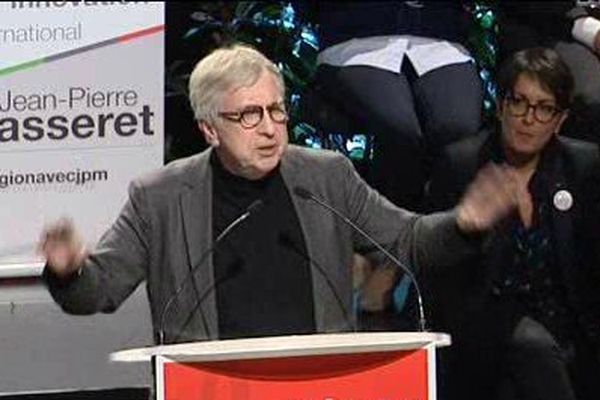 Jean-Pierre Masseret a réservé l'essentiel de ses piques à Philippe Richert, le candidat LR.