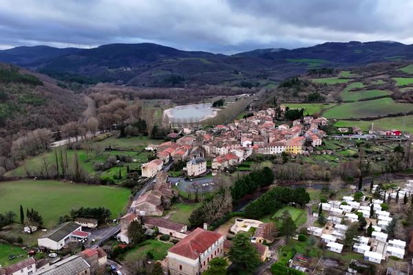 Une épicerie communale vient d'ouvrir ss portes dans le village de Ceilhes-et-Rocozels, dans l'Hérault