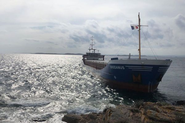 Le cargo Rhodanus s'est échoué dimanche le 13 octobre dernier dans les Bouches de Bonifacio