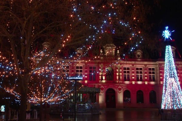 Les illuminations de Noël à Poitiers.