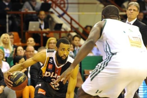 1/2 finale des Plays-Offs du championnat de Pro A/Limoges-Dijon match 5, 27 mai 2014