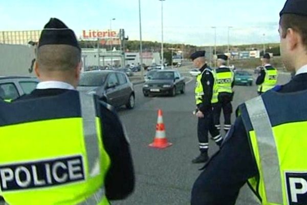 Dans le département des Bouches-du Rhône policiers et gendarmes appellent à le prudence