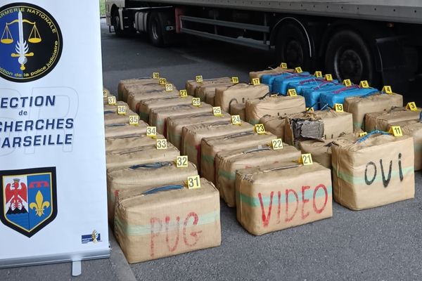 Près de 2 tonnes de résine de cannabis ont été saisies après plus d'un an d'enquête.