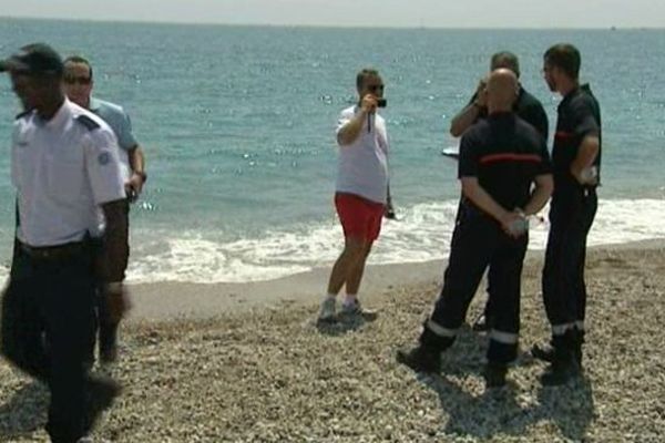 C'est un plaisancier qui croisait au large de Marina qui a prévenu les pompiers