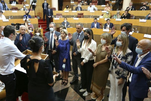 1er juillet 2021, le nouveau conseil exécutif de Corse prête serment. Il est composé de cinq femmes, pour la première fois, une femme est élue présidente de l'Assemblée de Corse : Marie-Antoinette Maupertuis.