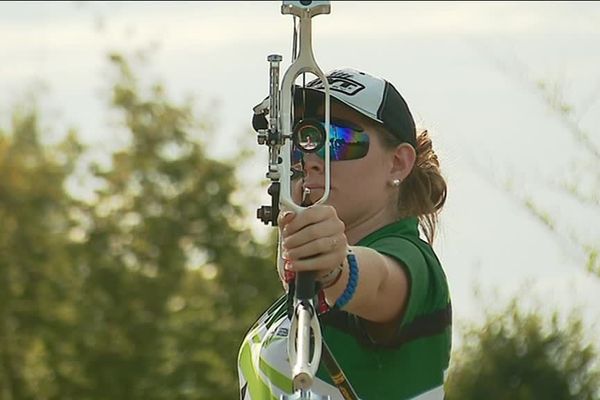 Océane Halna vise un 3e titre de championne de France de tir à l'arc