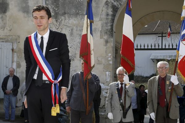 Julien Sanchez, maire de Beaucaire, a fait cette annonce à l'occasion de la journée nationale du souvenir et de recueillement à la mémoire des victimes civiles et militaires de la guerre d'Algérie