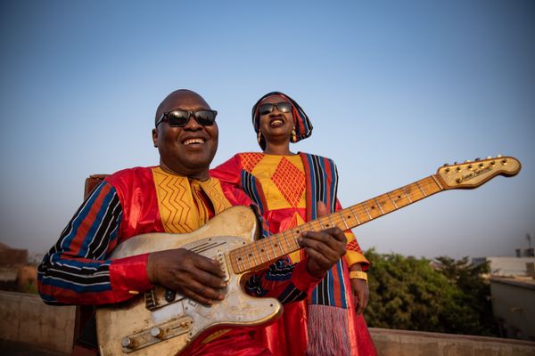 Amadou et Mariam dans leur maison a Bamako, au Mali.