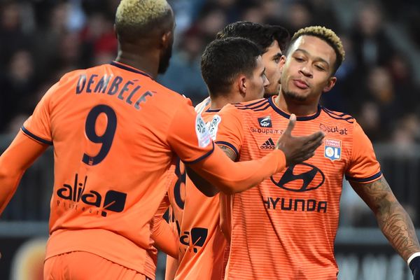 11e journée de Ligue 1: l'OL bat Angers 2-1, grâce à une belle entrée de Memphis Depay, samedi 27 octobre au stade Raymond-Kopa.