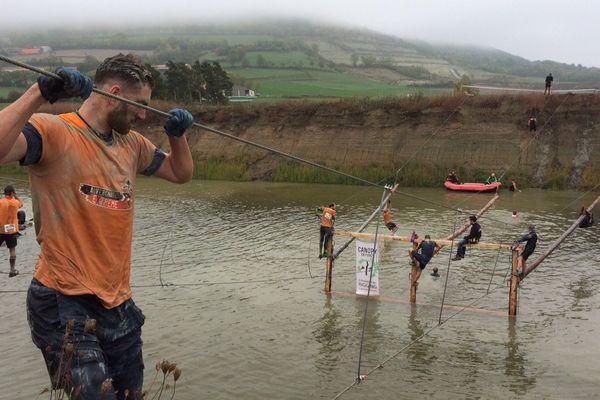 Avant-dernière zone, au dessus puis... dans l'eau glacée !