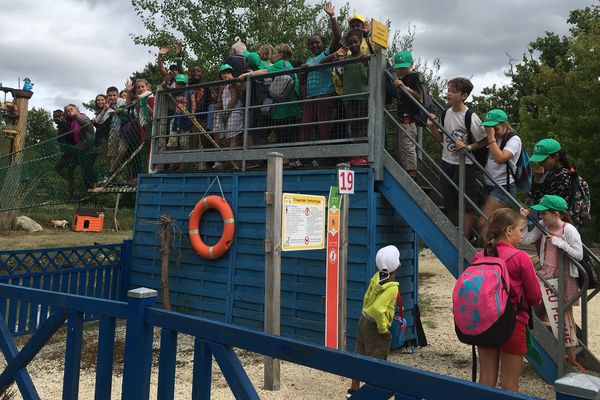 Les petits ligériens au parc aquatique  de Cobac en Ile-et-Vilaine 