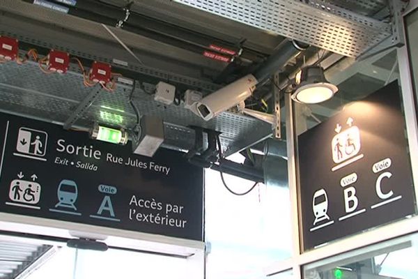 Une caméra de surveillance à la gare de Montpellier