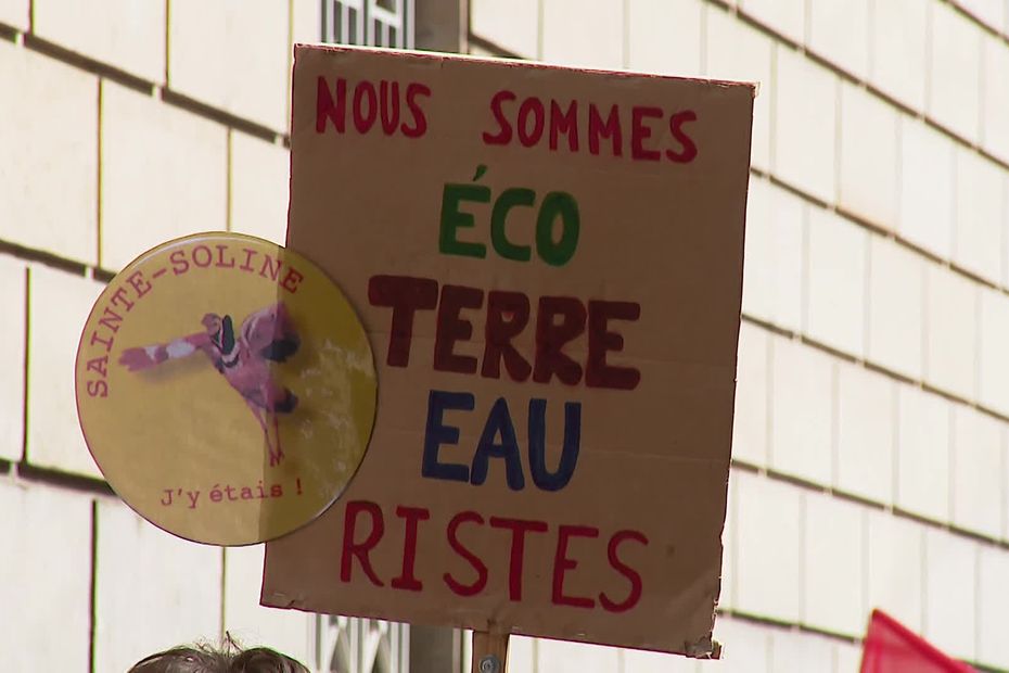 Anti-Basins Rally and Activists on Trial: Updates from Niort Courthouse