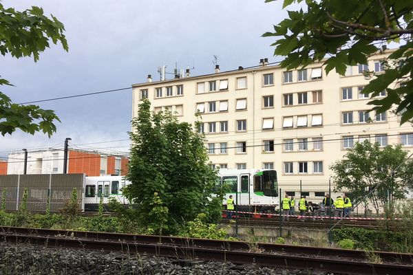 Un tram a déraillé entre le bd Doulon et Hôpital Bélier à Nantes, le 16 mai 2019