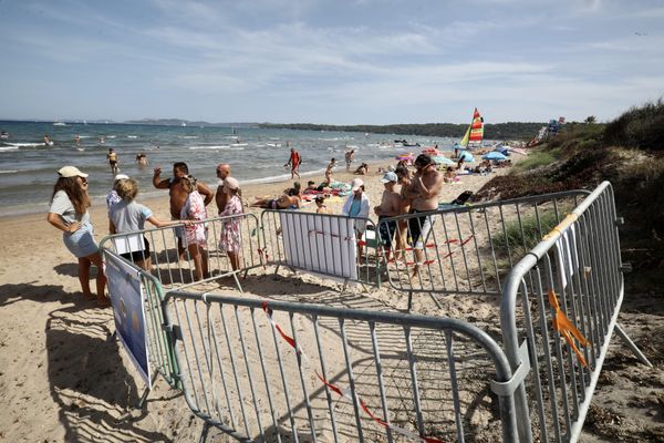 Une plage à Hyères (Var). (Image d'illustration)