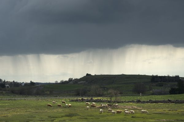 Un épisode Cévenol est annoncé ce mardi 15 octobre 2024 à partir de minuit. Le Gard et la Lozère sont placés en vigilance orange aux orages violents et aux inondations. Image d'illustration.