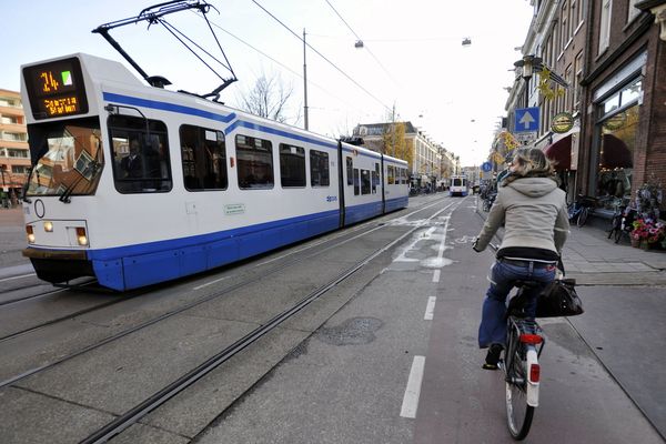 Un tramway à Amsterdam.