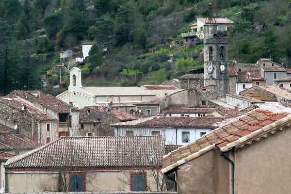 Sumène (Gard) - le village de 1.600 habitants doit bientôt accueillir une antenne 5G de 24 mètres de haut - mars 2023.