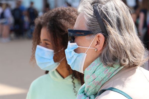 Le port du masque pourrait devenir obligatoire à l'extérieur dans le Nord.